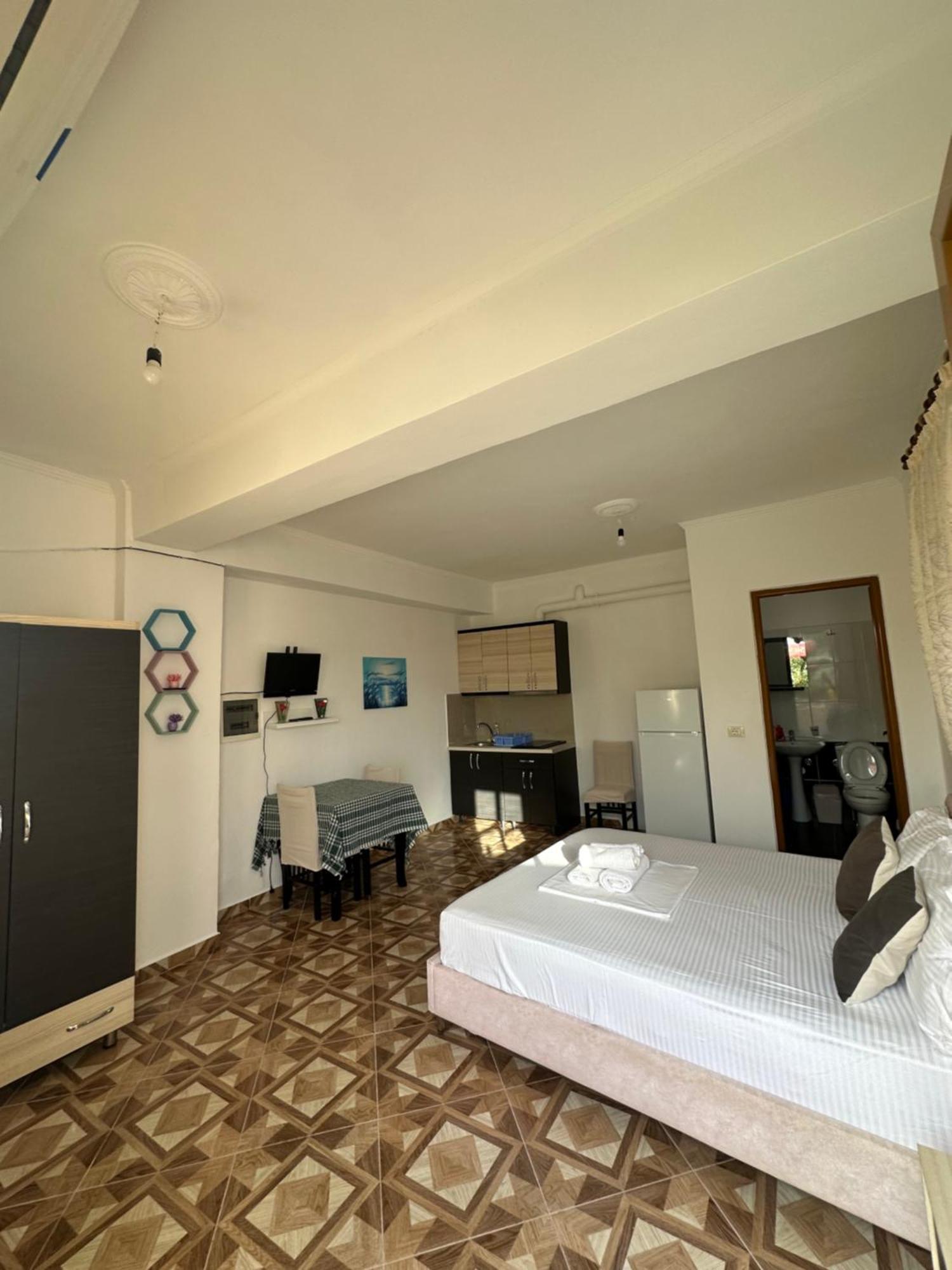 Green Garden Villa Ксамил Екстериор снимка