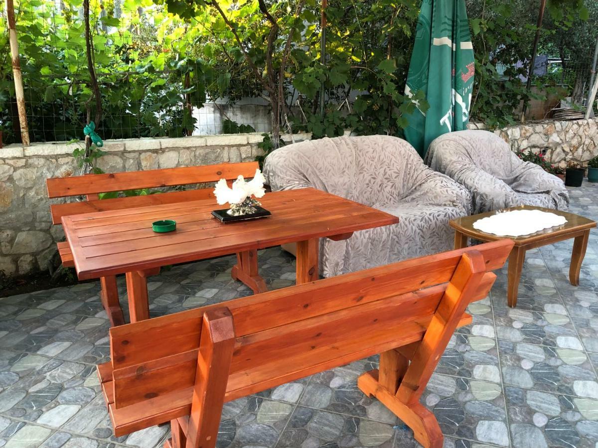 Green Garden Villa Ксамил Екстериор снимка